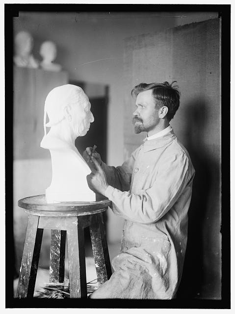 Photo:Frank Mischa,Sculptor,Harris & Ewing,1914,1