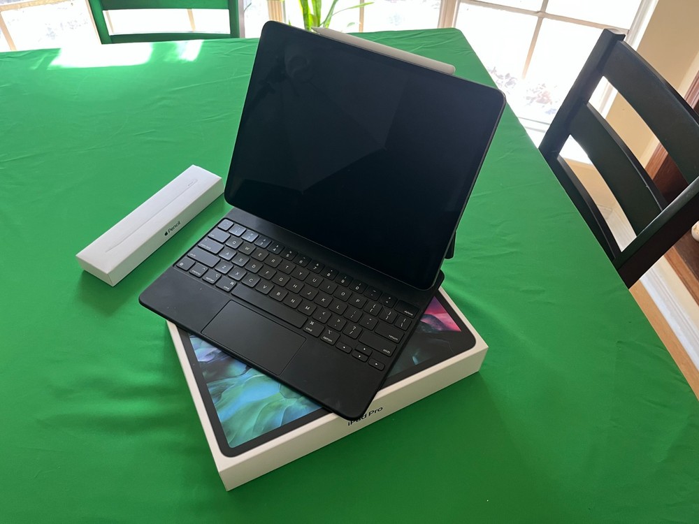 Apple iPad Pro 12.9-inch (4th generation) A2229 512 GB, Wi-Fi, 12.9 in - Silver