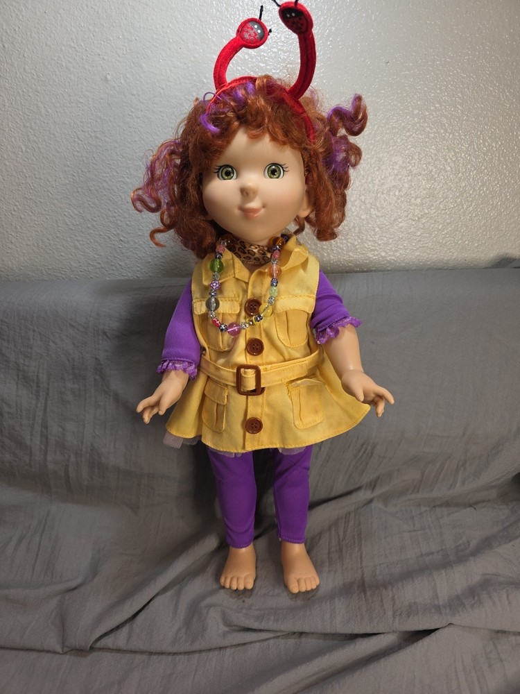 18'' Fancy Nancy Doll by Jakks Pacific - 2008 J O'Connor & R.P. Glasser Co.