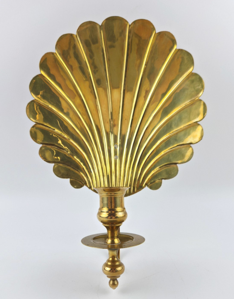 Vintage Brass Shell Wall Sconce Hollywood Regency Coastal Fan Candle
