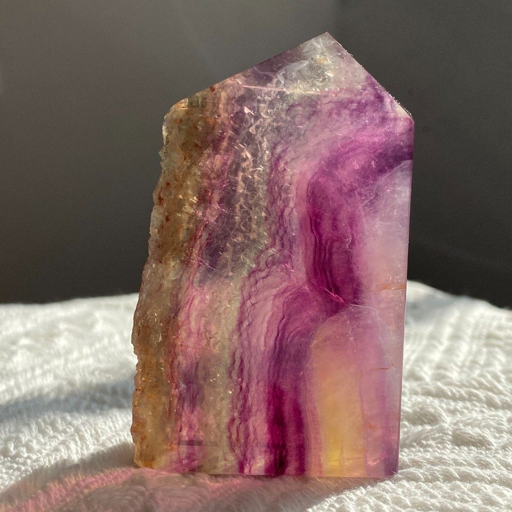 Natural Rainbow Fluorite Tower 103g Crystal Quartz for Healing Reiki Energy