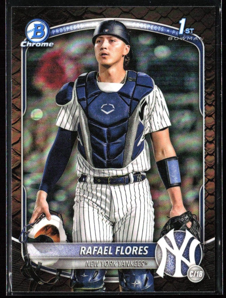 2025 Bowman Yankees Rafael Flores 1st Reptilian