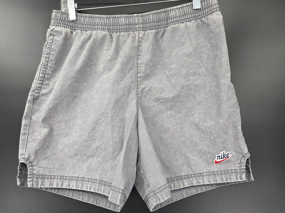 Nike Sportswear Heritage Shorts Mens M Gray Stone Wash Logo Vintage Y2K