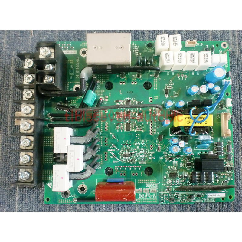 1PC Used Yaskawa ETP712191 YPHT31615-1C Inverter Board
