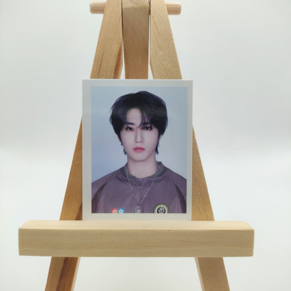Stray Kids Han 2025 Seasons Greetings 
