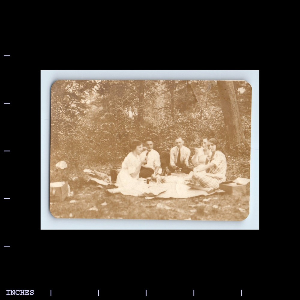 Old Vintage Photo MEN AND WOMEN PICNIC IN FOREST