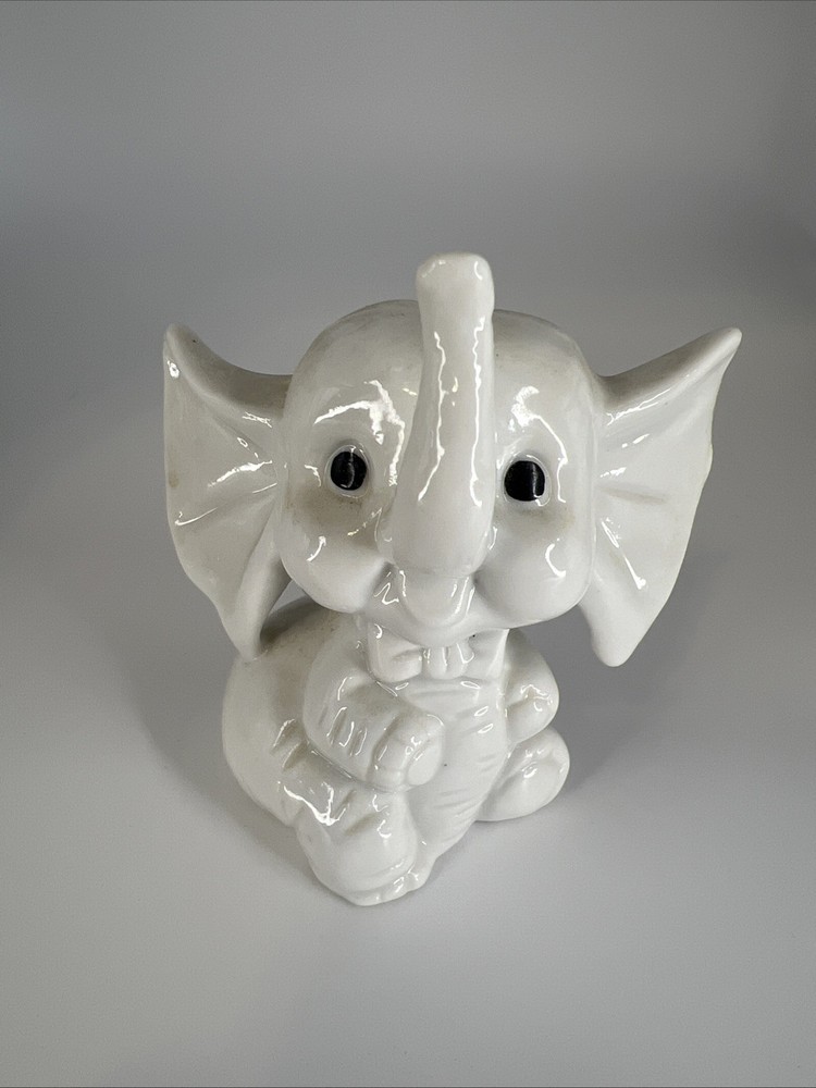 Vintage Edsin Japan White Porcelain Elephant Figurine Bow Tie Trunk Up 3.25 inch