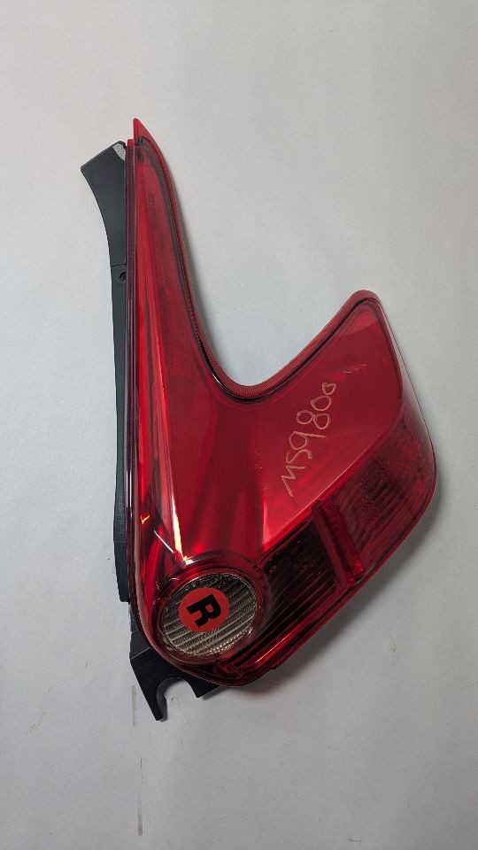 Used Right Tail Light Assembly fits: 2013 Nissan Juke quarter panel mounted RighCheck the pictures and seller’s note for full details