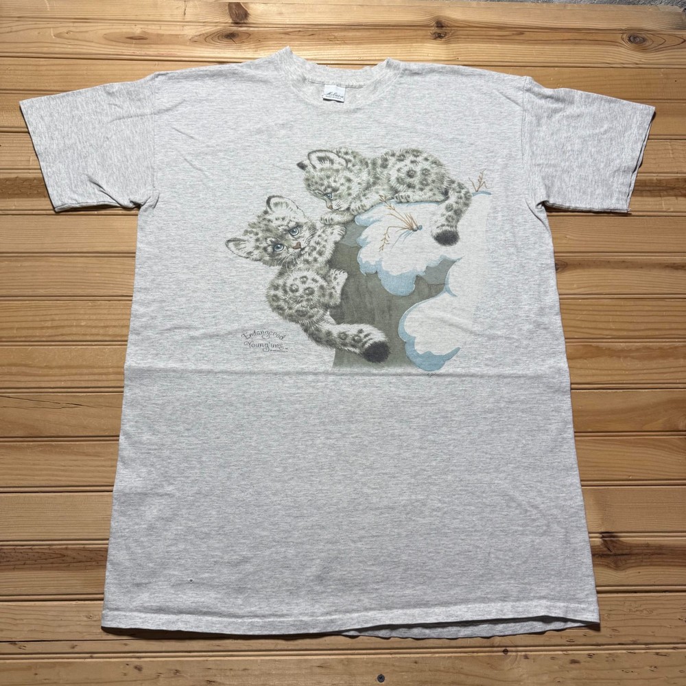 Vintage 1996 Endangered Young'uns Snow Leopard Cubs Graphic T-Shirt USA One Size