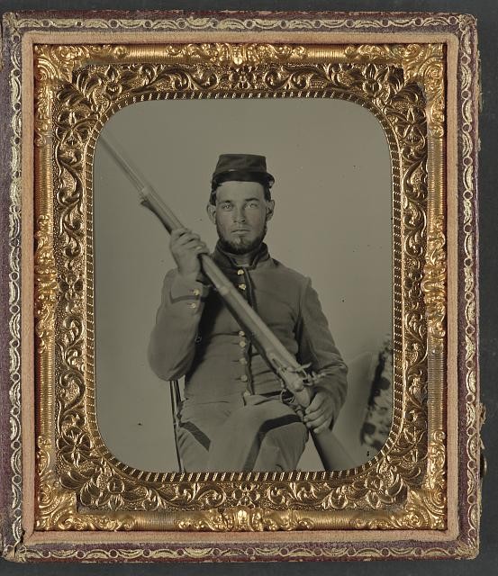 Unidentified Confederate Soldier Civil War 1861-1865 Flintlock Musket Portrait