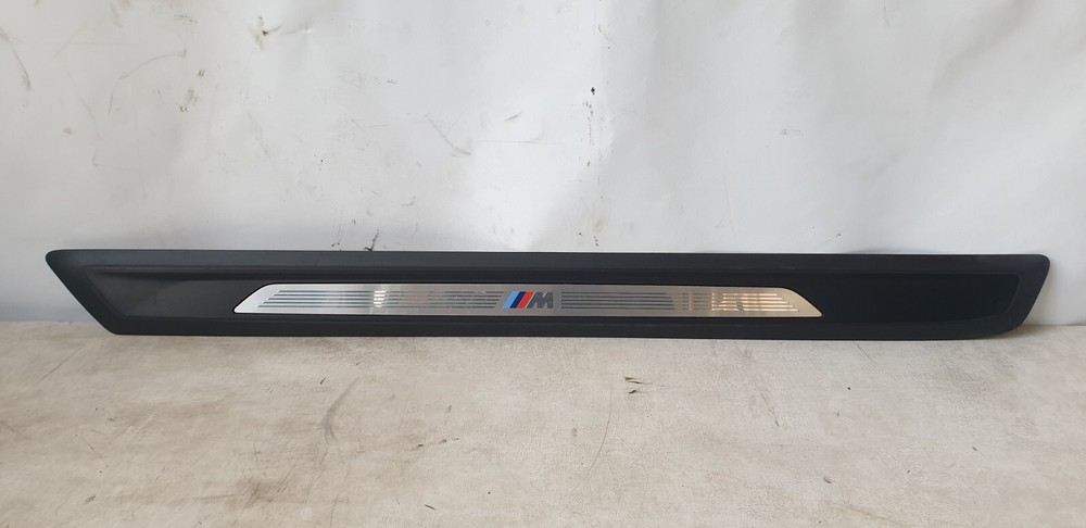 BMW 4 SERIES 420D F32 COUPE RHD FRONT RIGHT DOOR ENTRY SILL STEP TRIM 893801610