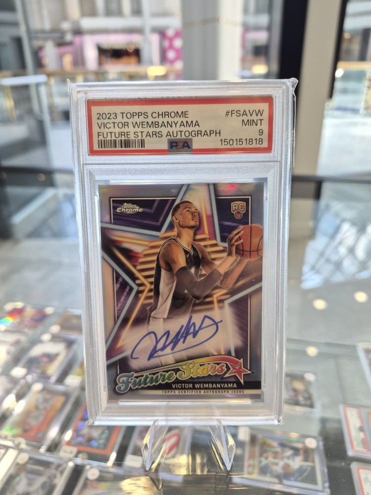 2023-24 Topps Chrome - Future Stars Autographs Victor Wembanyama #FSA-VW (AU, RC)