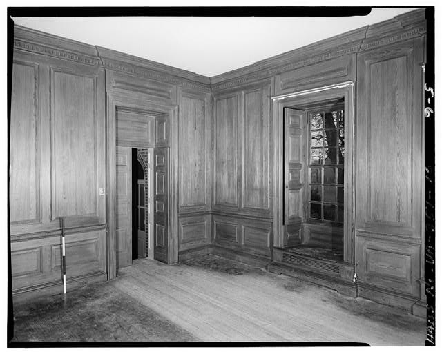 10. SOUTHEAST ROOM LOOKING SOUTHEAST, MAIN HOUSE, FIRST FLOOR - Carter's