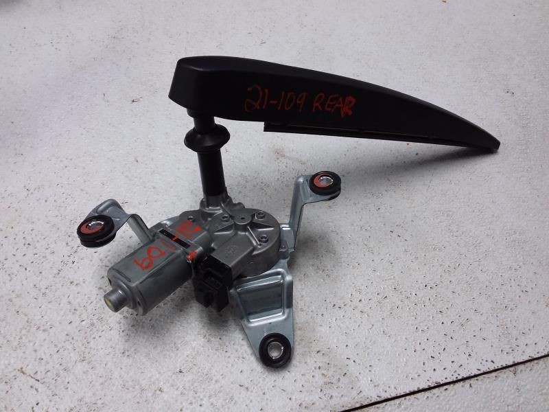 18-19 Chevy Equinox Rear Wiper Motor Replacement 879772