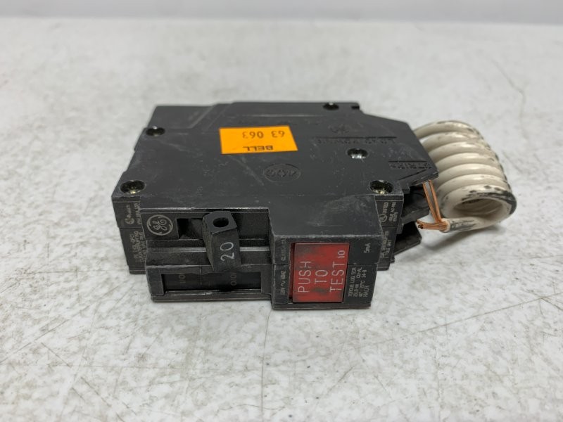 GE E51075 Circuit Breaker 20A 120/240V 2-Pole