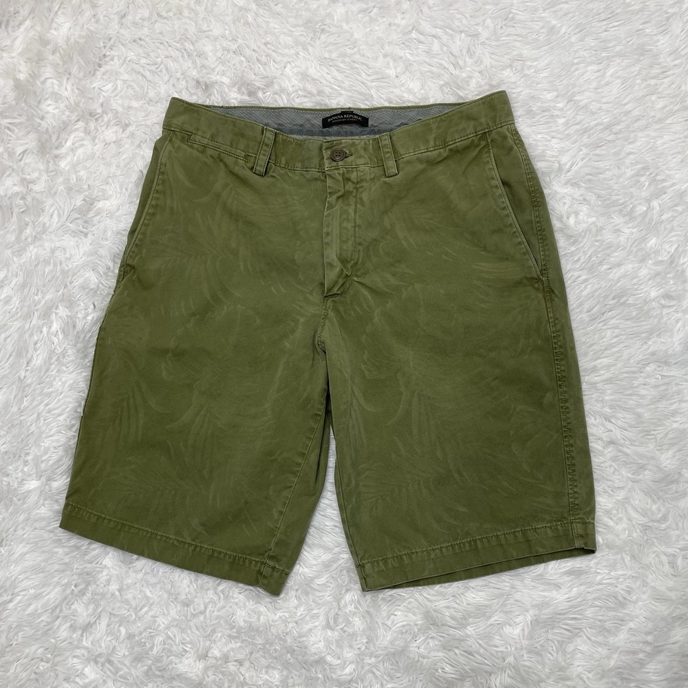 Banana Republic Emerson Short Men’s Size 32 Green Chino Resort Beach Denim