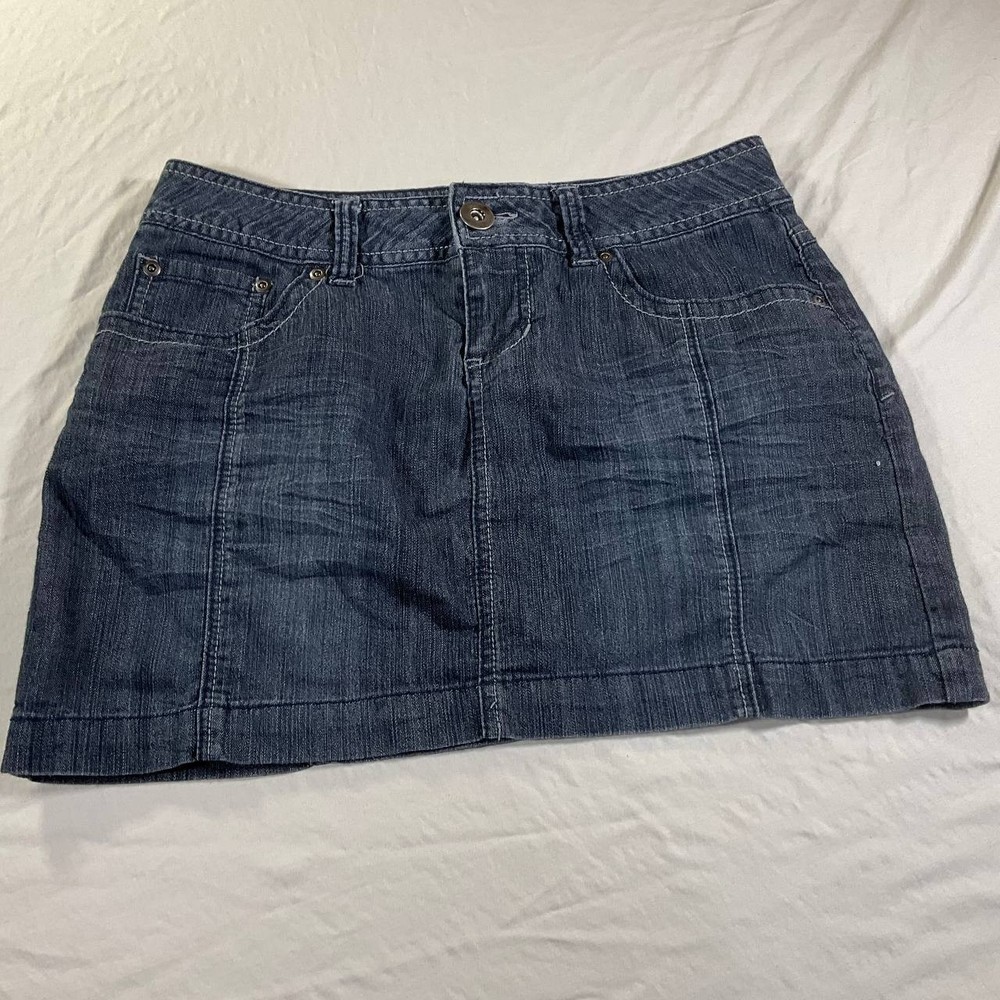 SO Mini Skirt Womens Size 3 Juniors Blue Dark Wash Denim Pockets Casual Unlined