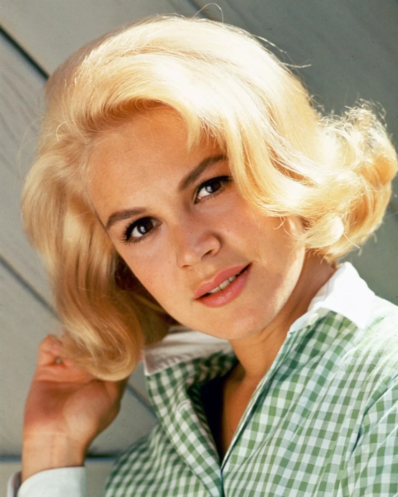 GLOSSY PHOTO PICTURE 4x6 Sandra Dee Blonde