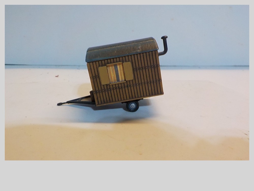 HO Built Travel Trailer With Figure Inside Real Nice