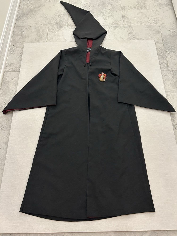 Wizarding World Of Harry Potter Gryffindor Robe Universal Studios Sz XXS
