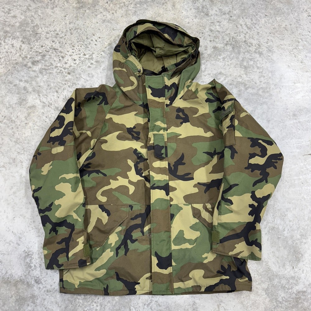 US Military ECWCS Jacket Mens Large Regular Woodland Camo Hooded Cold Weather