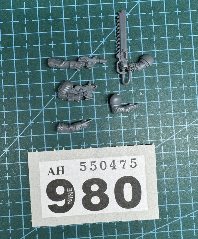 Cadian Sergeant Arm Weapon Bundle for Astra Militarum Warhammer 40K Heresy Bits