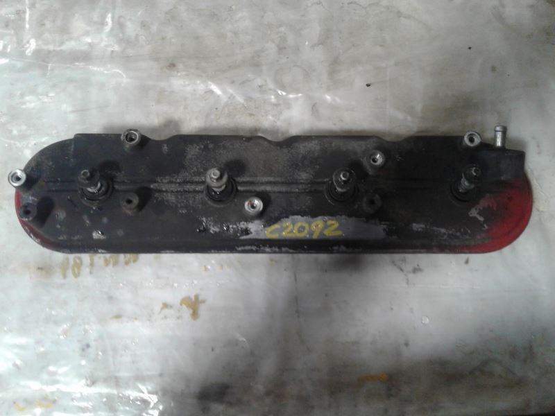 TAHOE     2005 Valve Cover 1383778