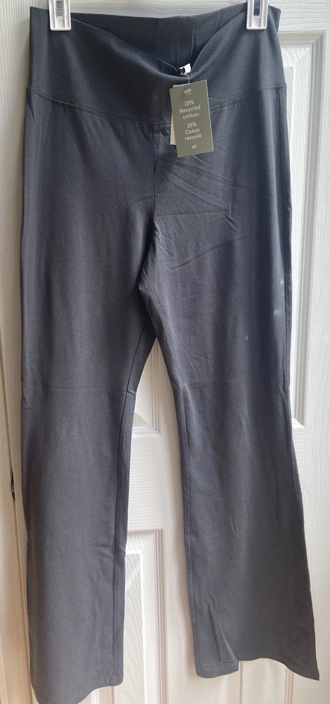 H&M Divided Women’s Flared Jogger Lounge Pants  Size Medium Gray NWT