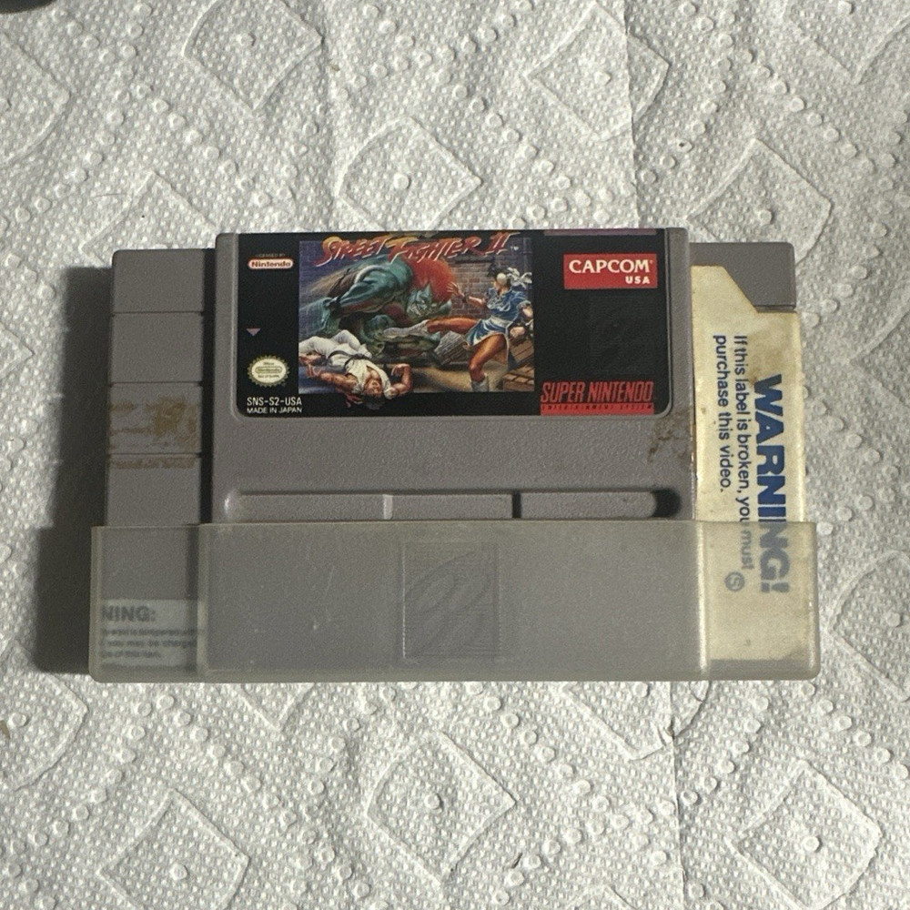 Street Fighter II (Capcom) SNES Super Nintendo Game Cartridge NTSC-U/C US/Canada