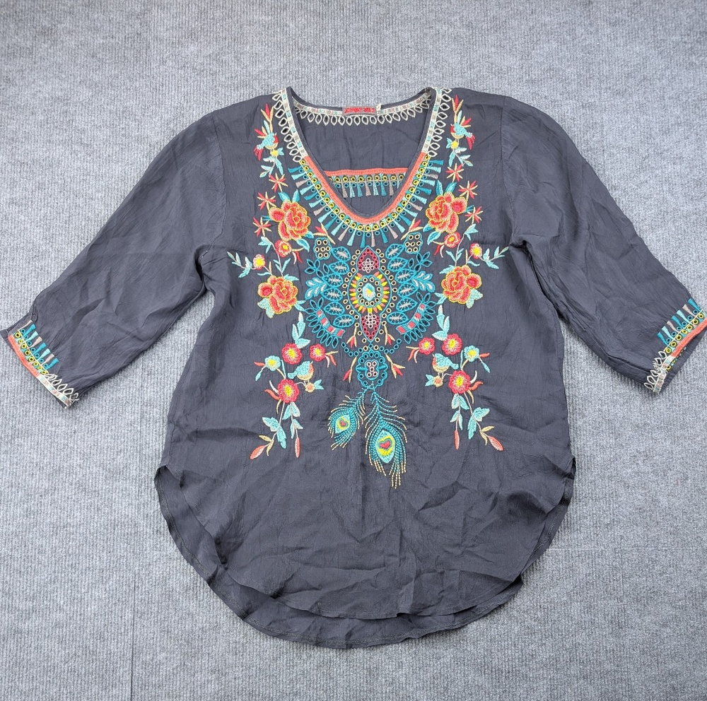 Johnny Was Embroidered Blouse Womens Small Boho Lagenlook Floral Artsy Western