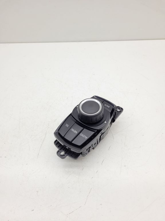 BMW 3 F30 F35 F31 2013 Control Panel Controller Multimedia 9317695 SVJ7245