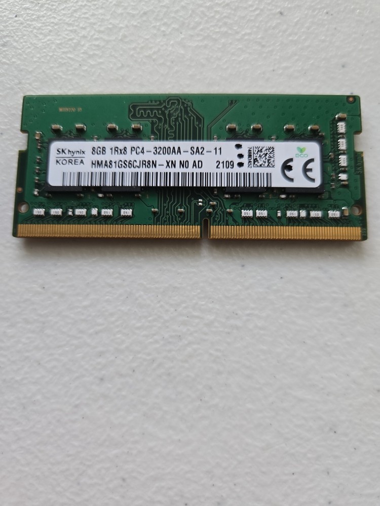 SK hynix HMA81GS6CJR8N-XN 8GB PC4-25600 DDR4-3200 SO-DIMM Memory