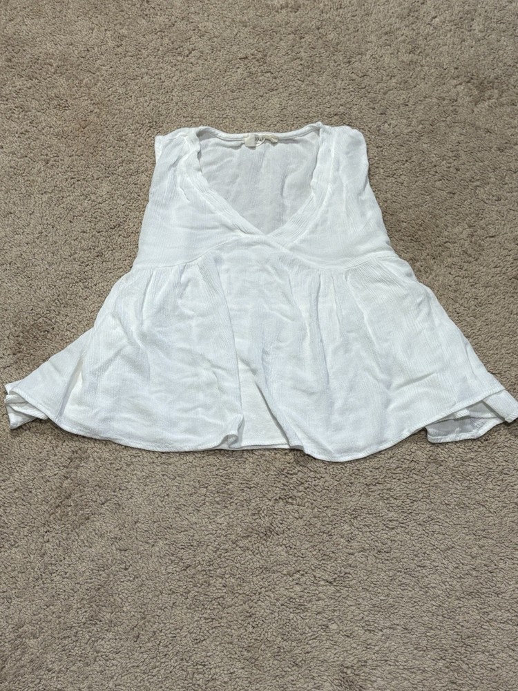 Jolee Womens Shirt Size Small White Classic Lightweight Flowy Comfort