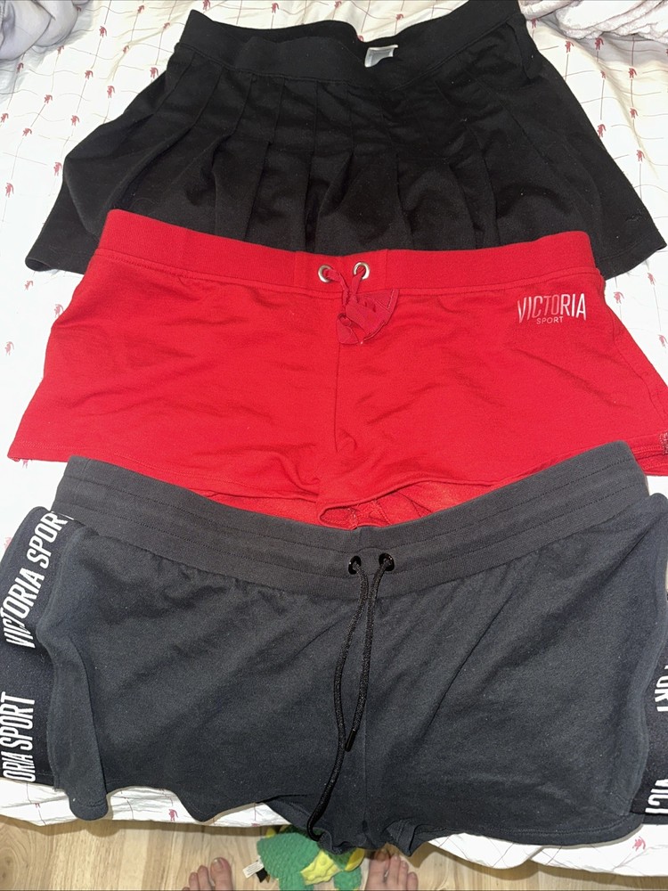 Victoria Secrets 2 Pairs Of Shorts And 1 Black Skort Women’s Size L l XL