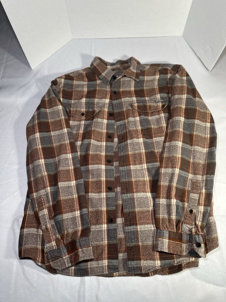 Eddie Bauer Men's XL Classic Fit Flannel  ~ 29