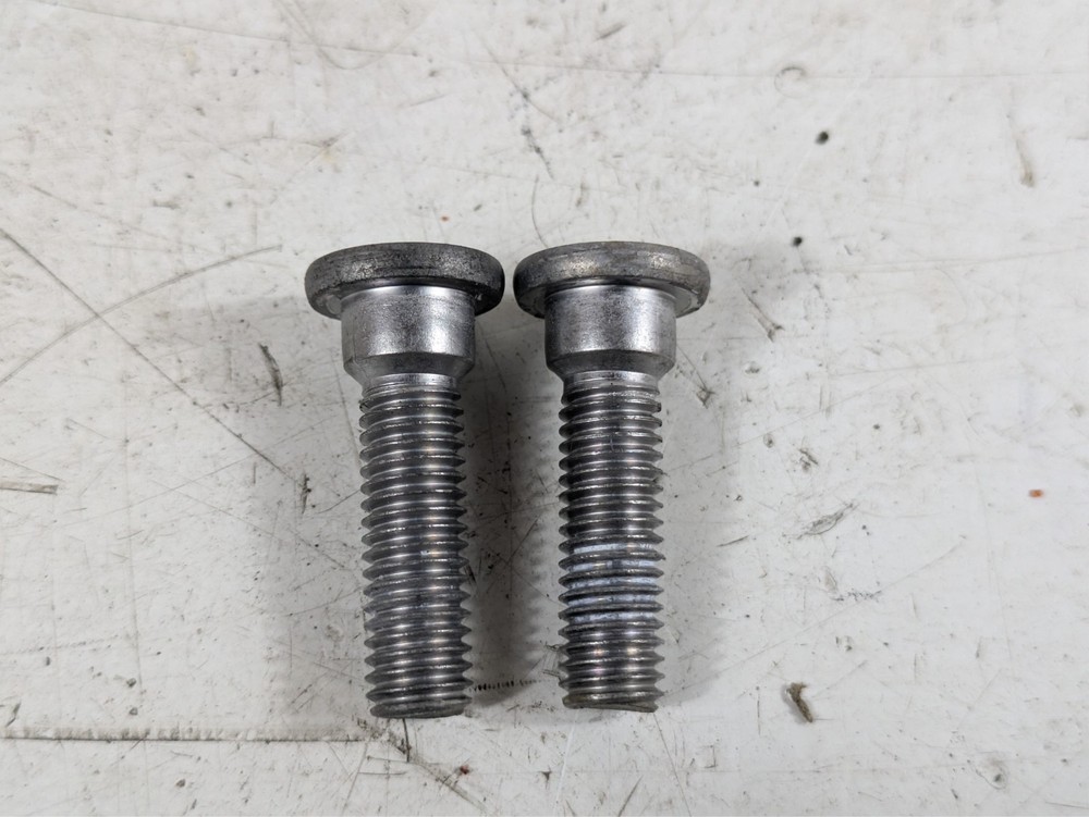 08-09 Kawasaki 1400GTR Concours 14 ZG1400 Rear Brake Master Cylinder Bolts