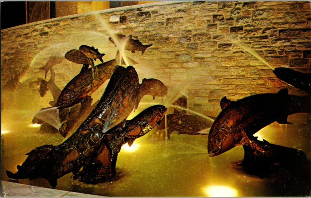Postcard PA Milton Hershey School Fountain Founders Hall Hershey, Pennsylvania