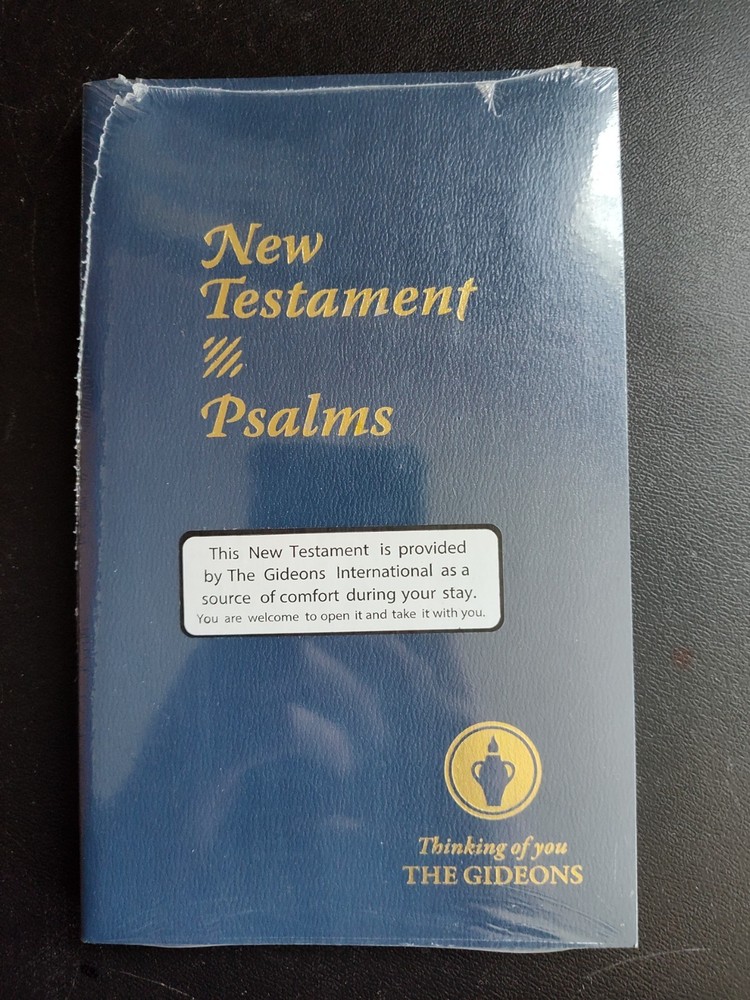 Gideons New Testament And Psalms *(NEW/IMPERFECT)*