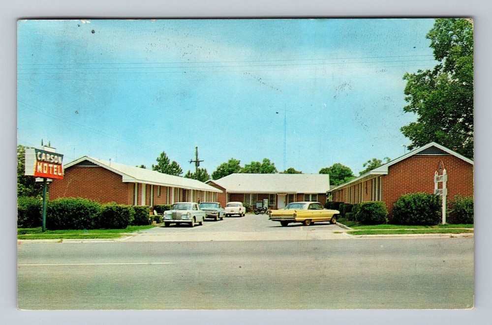 Tifton GA-Georgia Carson Motel Vintage Postcard