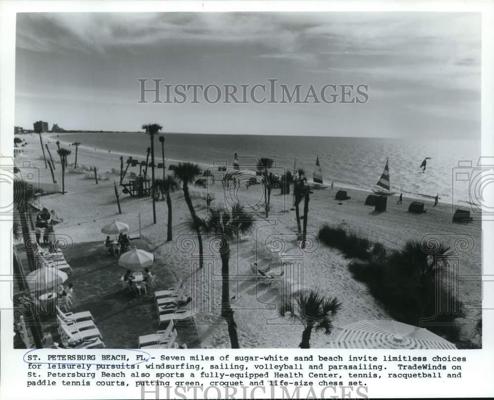 Press Photo Scene from St. Petersburg Beach, Florida - saa58082