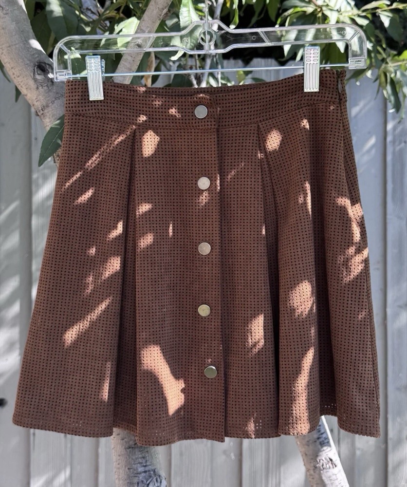 Zara Basic Faux Suede Perforated Button-Front Skirt – Camel Brown (XS)