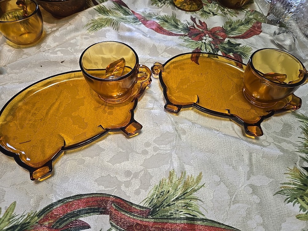 2 Sets Vintage Indiana Glass Tiara Amber Pig Design Snack Sets  W/Cup  10
