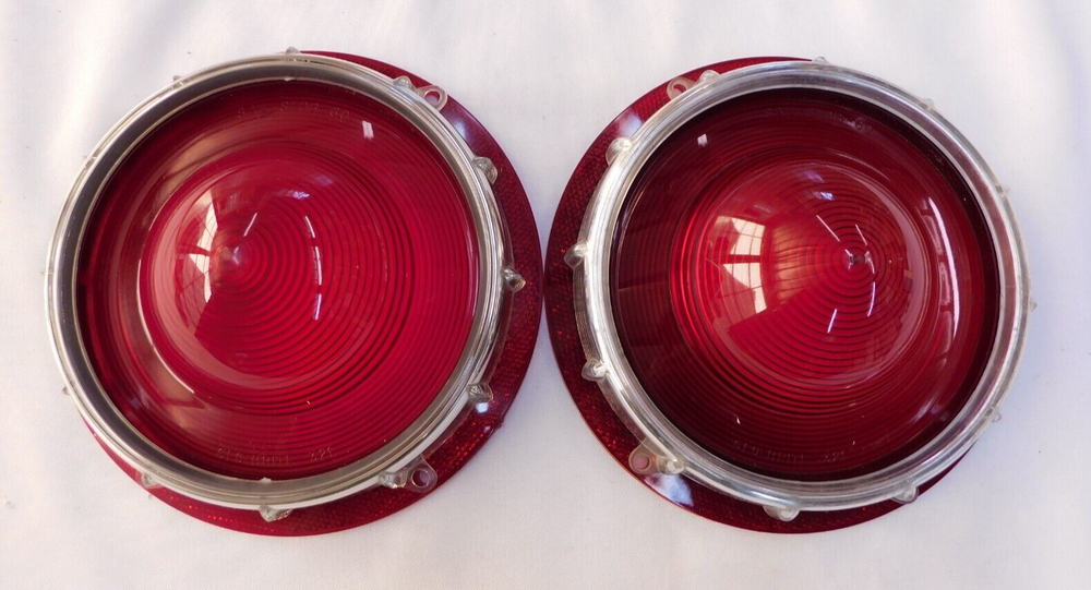 NOS 1957 Ford Fairlane Tail Light Lamp Lens + Rings Bezels w/o Backup Custom