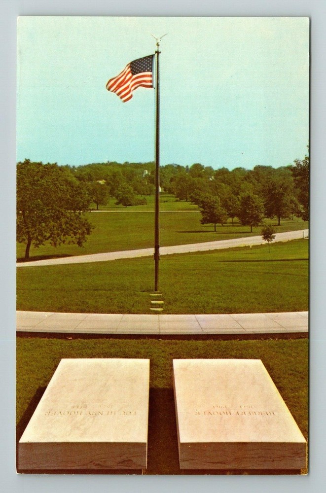 West Branch IA-Iowa Herbert Hoover Presidential Library Vintage Postcard