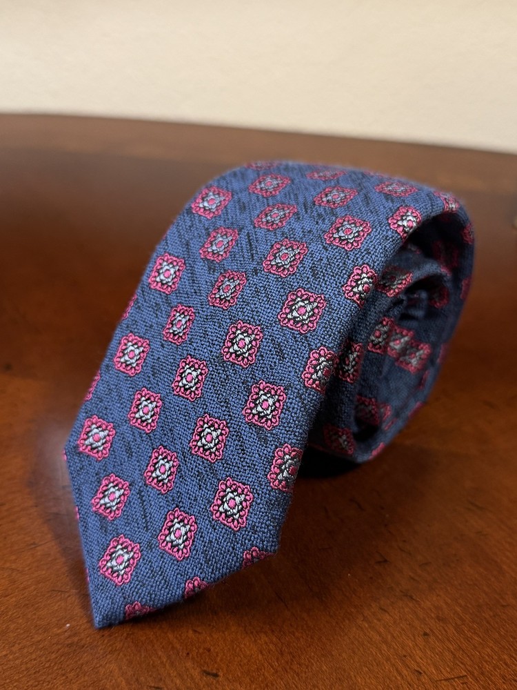 Ted Baker Men's Medallion Tie 53% Wool & 47% Silk  Made In China