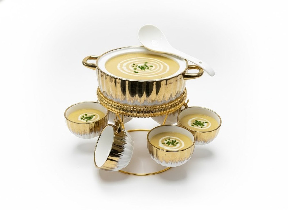 Luxury Ceramic Soup Bowl Set with Gold Stand, Lid & Spoons – Royal Dinnerware