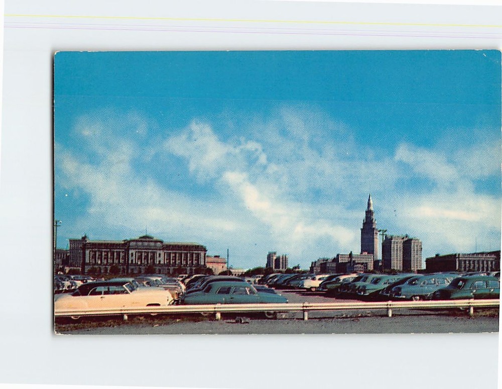 Postcard Skyline of Cleveland Ohio USA