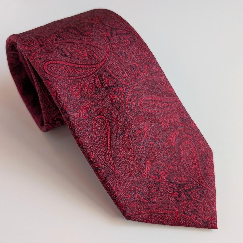Tasso Elba Mens Burgundy Red Paisley Silk Tie Handmade Classic Tie 3.5