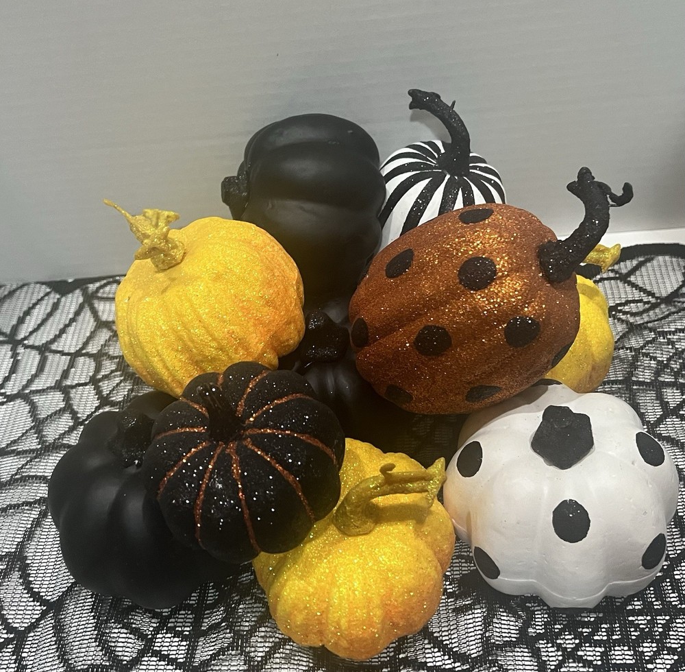 Fall Decor Pumpkins Lot Autumn Harvest Tabletop Halloween Decorations