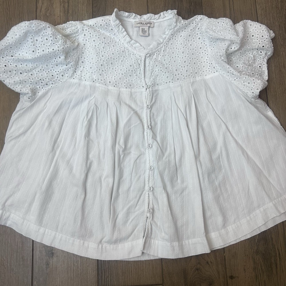 Laura Ashley White Eyelet Romantic Broderie Anglaise Detailing Shirt Size 2x